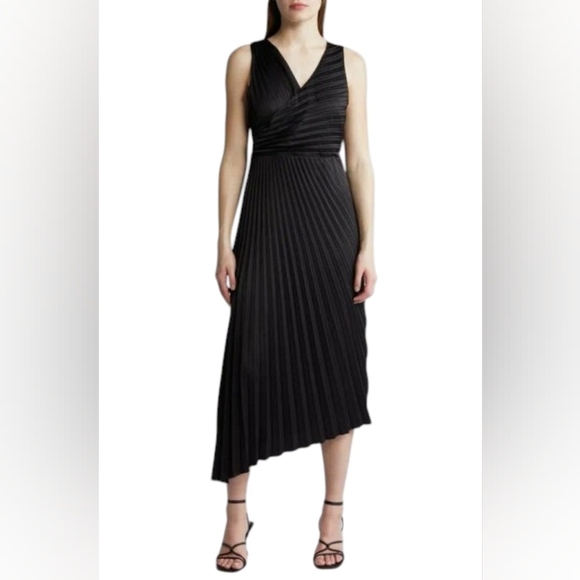 Sam Edelman Dresses & Skirts - Sam Edelman Pleated Asymmetric Hem Satin Dress